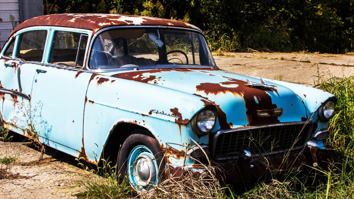 Advantages of Using a Scrap Car Removal Service Advantages of Using a Scrap Car Removal Service
