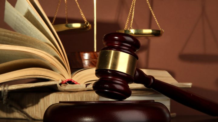 Benefits of Hiring A Criminal Defense Lawyer